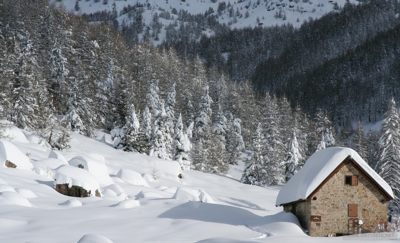 cabane de sanguinierre estenc