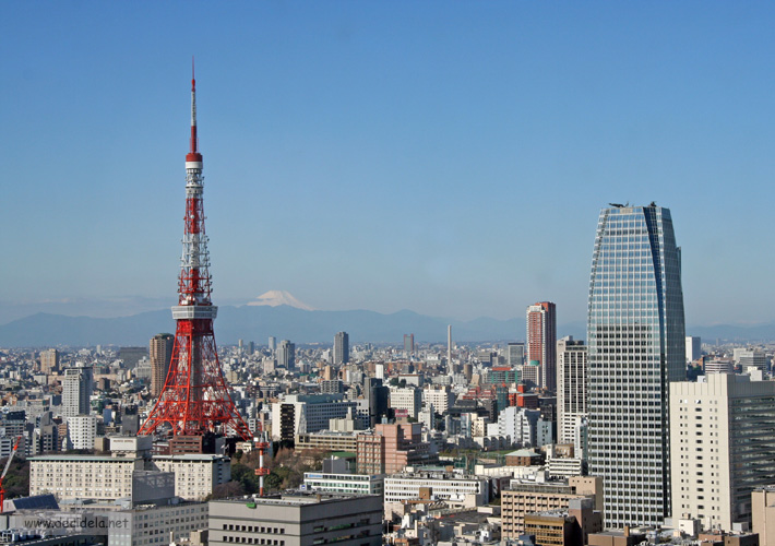 rokyo tower mont fuji