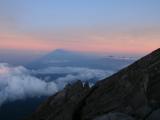 L'ombre du Gunung Agung se d�ploie sur Bali
