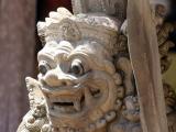 Statue dans un temple � Ubud