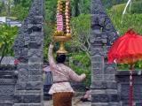 Offrandes � Nusa Lembongan (photo Marie)