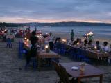 Restaurants de produits de la mer sur la plage de Jimbaran