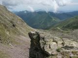 Le sentier de la descente après le pas (Photo Thierry Luciano)